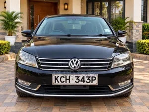 Volkswagen Passat 2010 Black