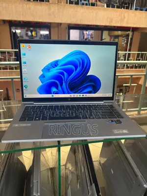 Laptop HP EliteBook 840 8GB Intel Core i7 SSD 256GB