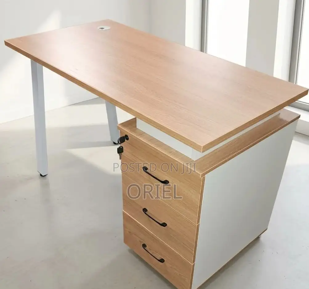 140cm Home Office Desk – Spacious Modern Computer Workstation