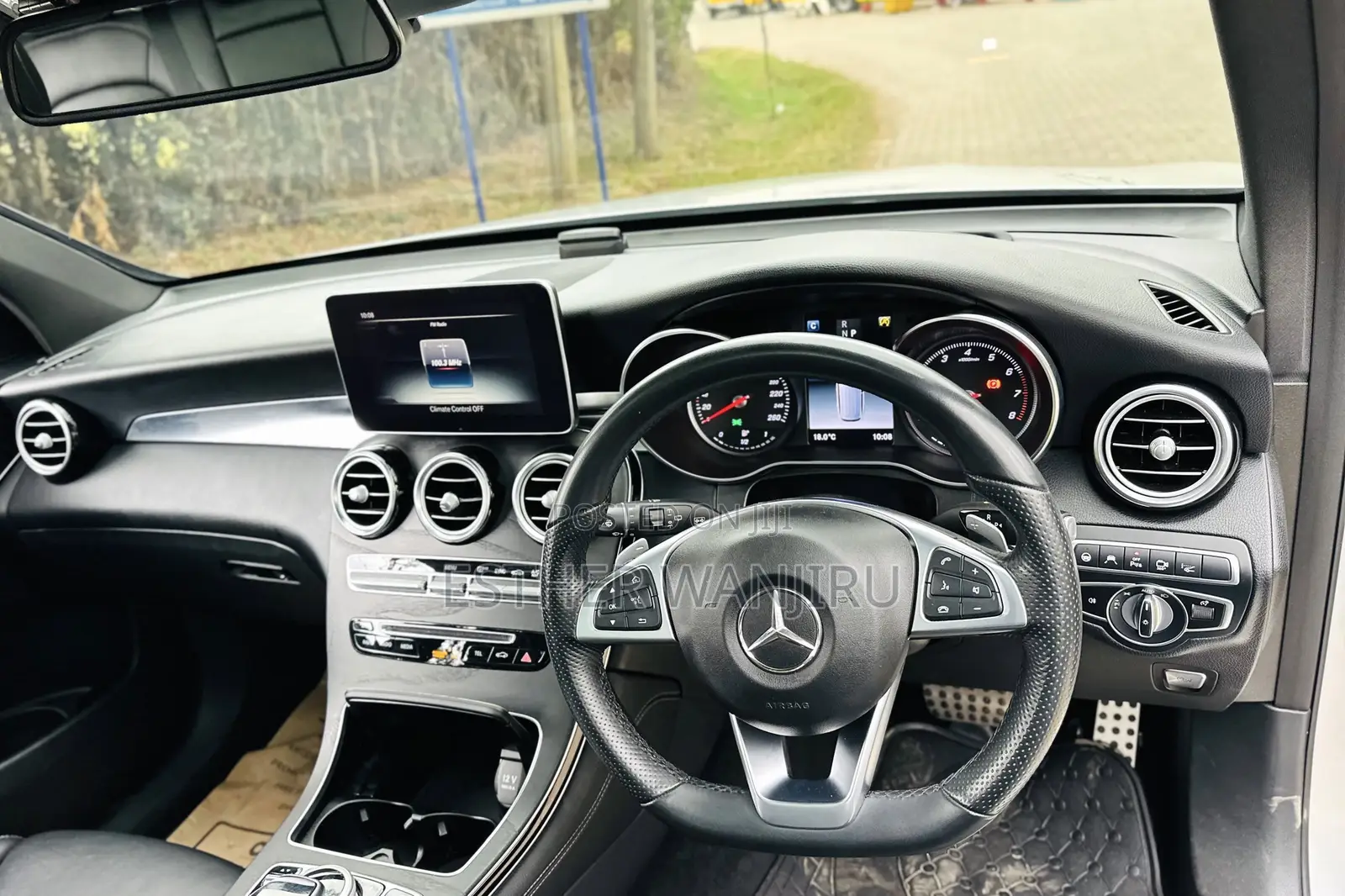 Mercedes-Benz GLC-Class 2018 Gray