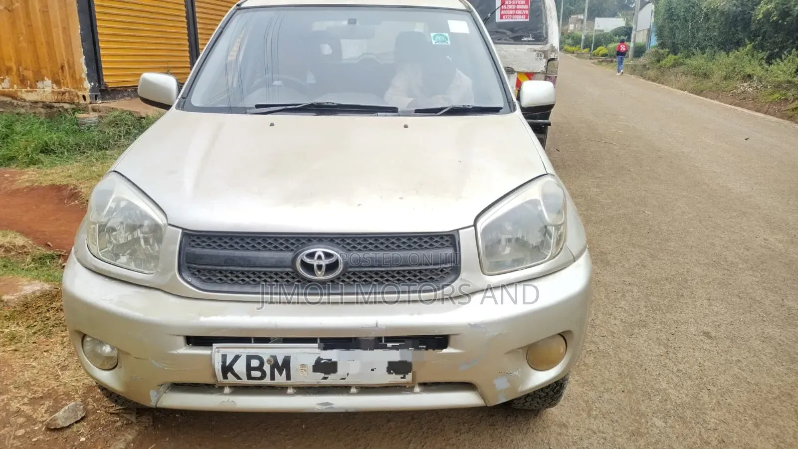 Toyota RAV4 2004 Gold