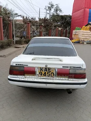 Toyota Corolla 2001 White