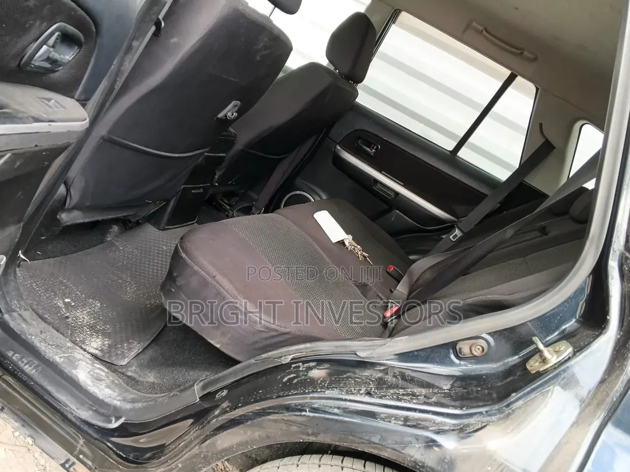 Suzuki Escudo 2011 Black