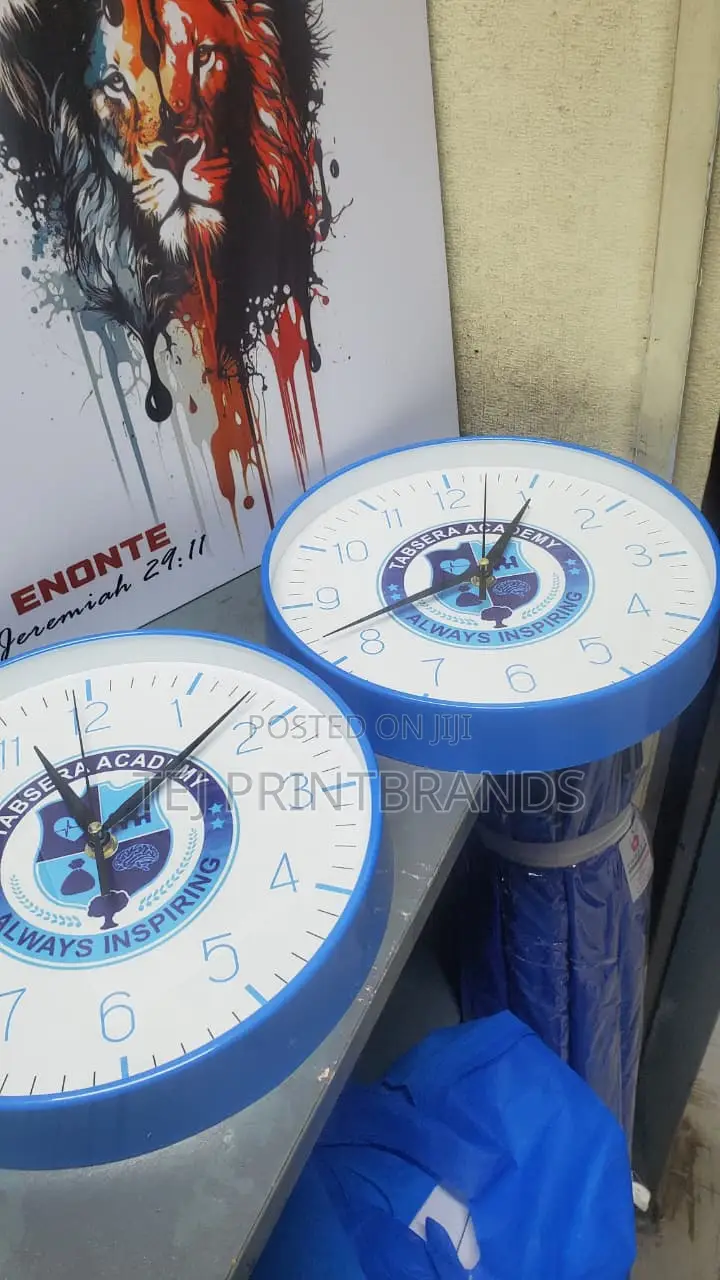 Customized Wall Clocks