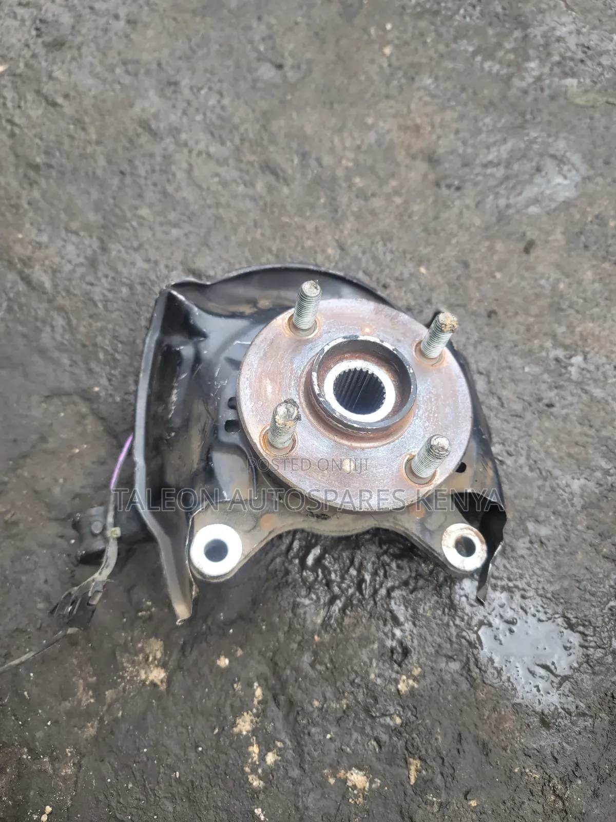 Toyota Axio 165 Wheel Hub