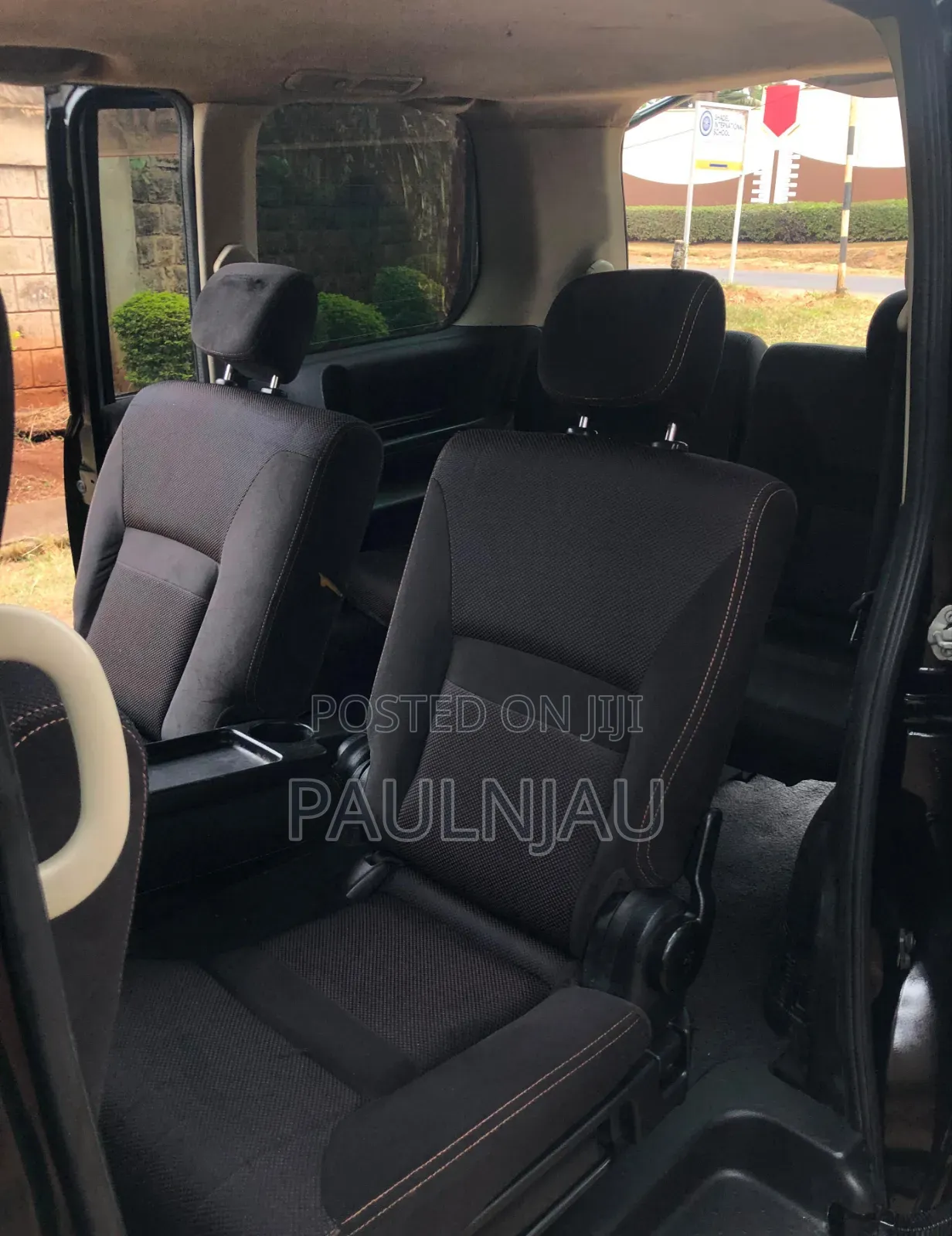 Nissan Serena 2009