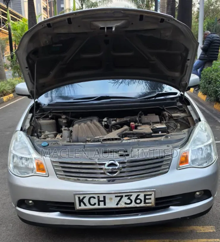 Nissan Bluebird 2010