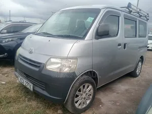 Toyota TownAce 2012 Silver