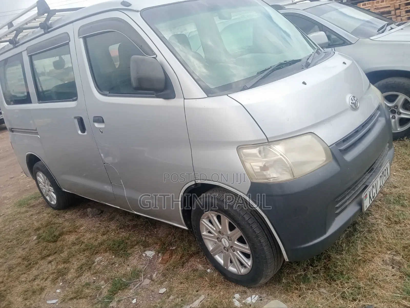 Toyota TownAce 2012 Silver