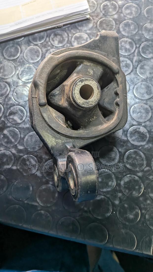 Engine Mounting Right Honda Fit - thumbnail 2
