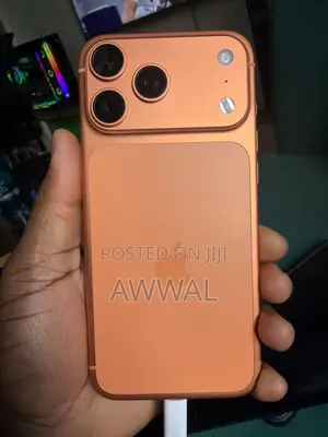 New Apple iPhone 17 Pro Max 256 GB Orange