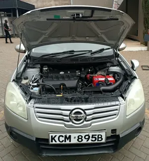 Nissan Dualis 2010 Silver