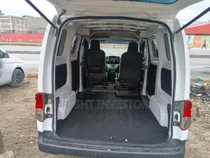 Nissan NV350 2013 White