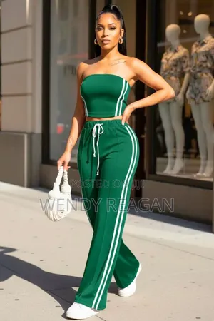 Women’s Green Two-Piece Set – Brand New”