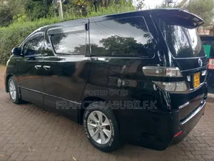 Toyota Vellfire V 2.4 FWD 8-Seater 2010 Black