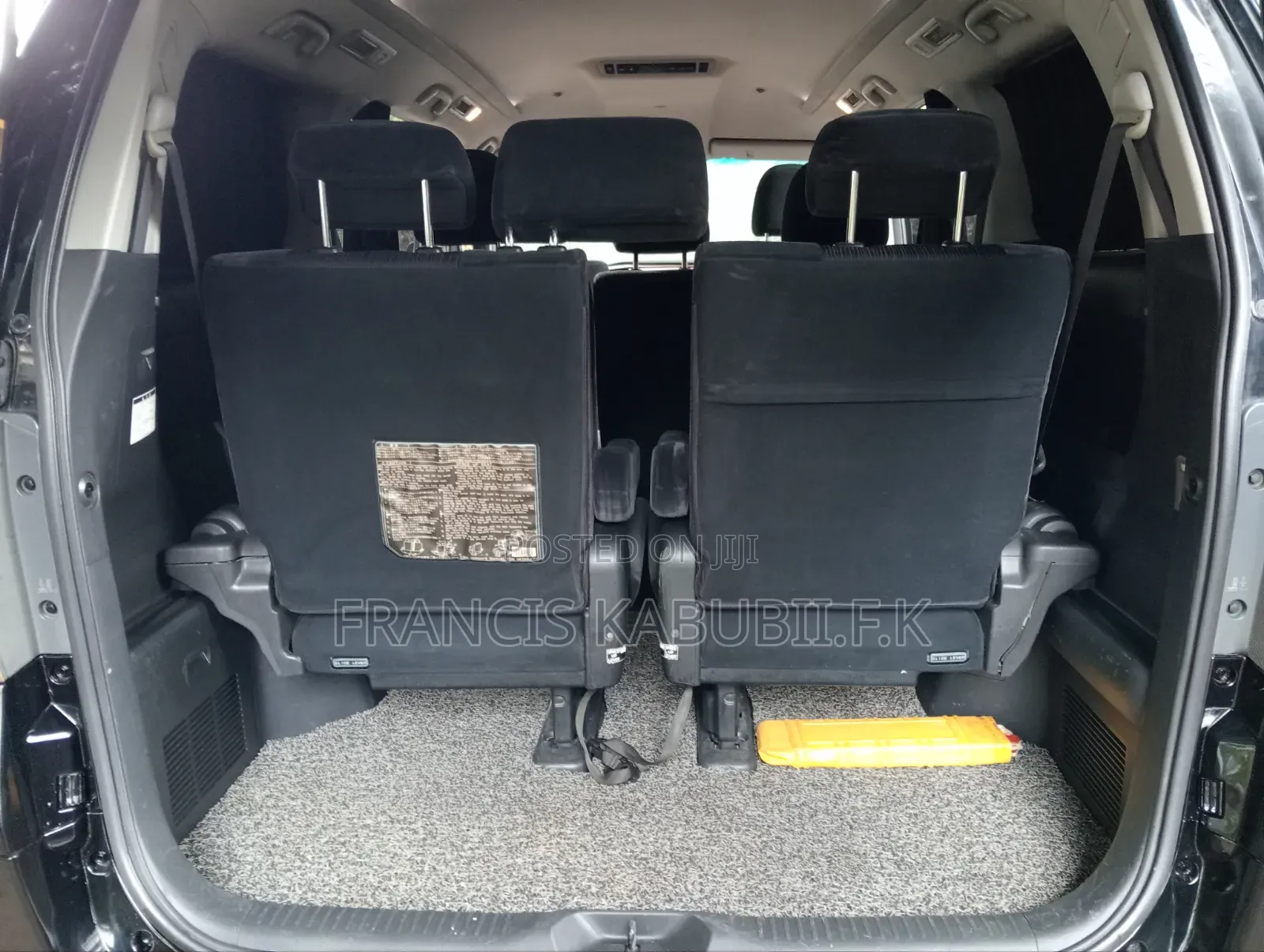 Toyota Vellfire V 2.4 FWD 8-Seater 2010 Black
