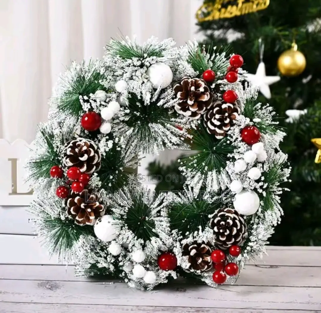 Snow Christmas Wreath