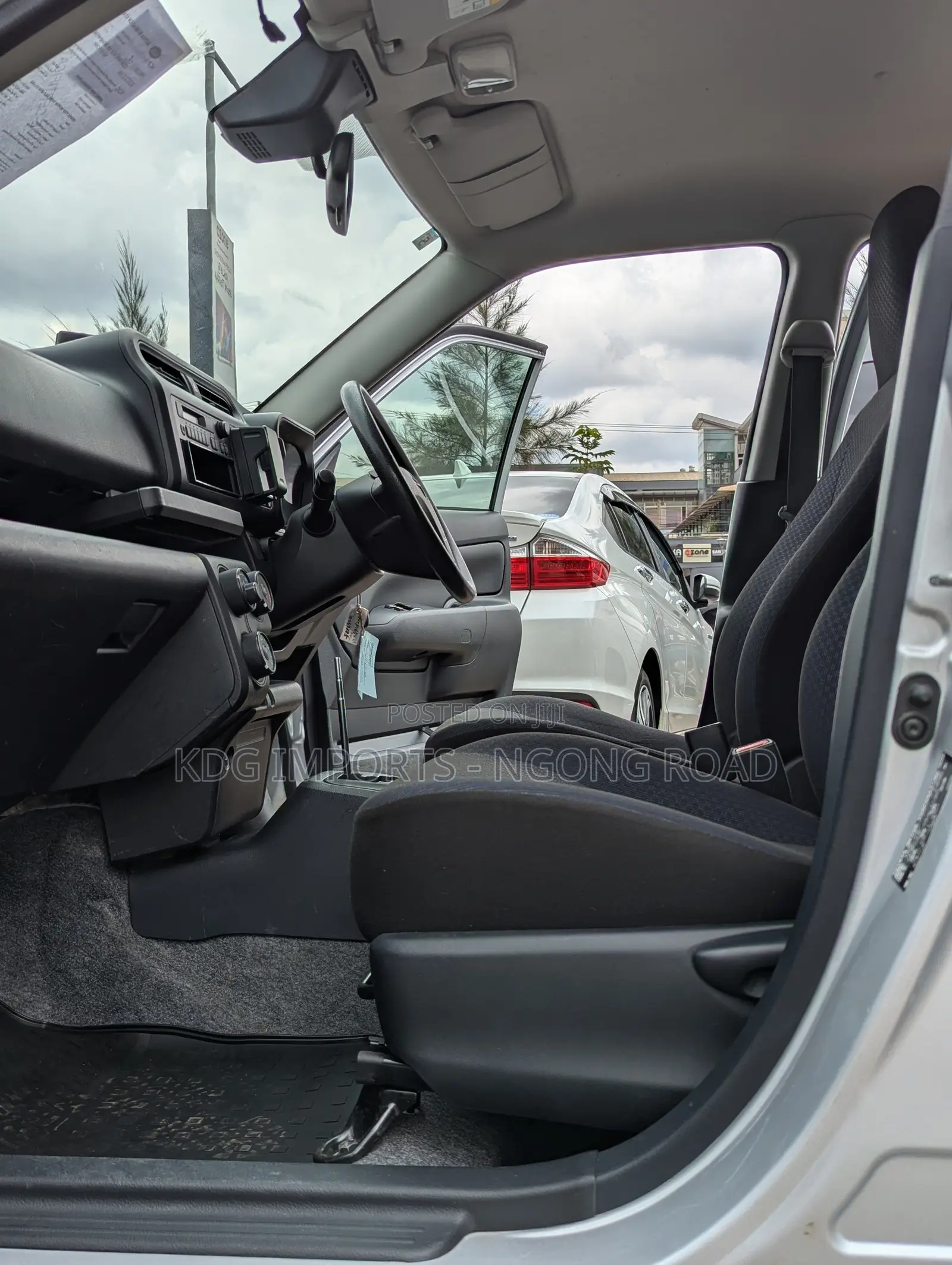 Toyota Probox 2019 Silver
