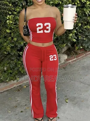 Women’s Green Two-Piece Set – Brand New”