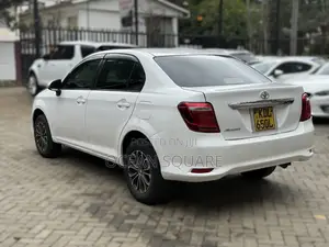 Toyota Axio 1.5 G 2WD 2015 White