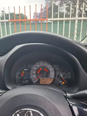 Toyota Vitz 1.0 FWD 5dr 2019 Purple