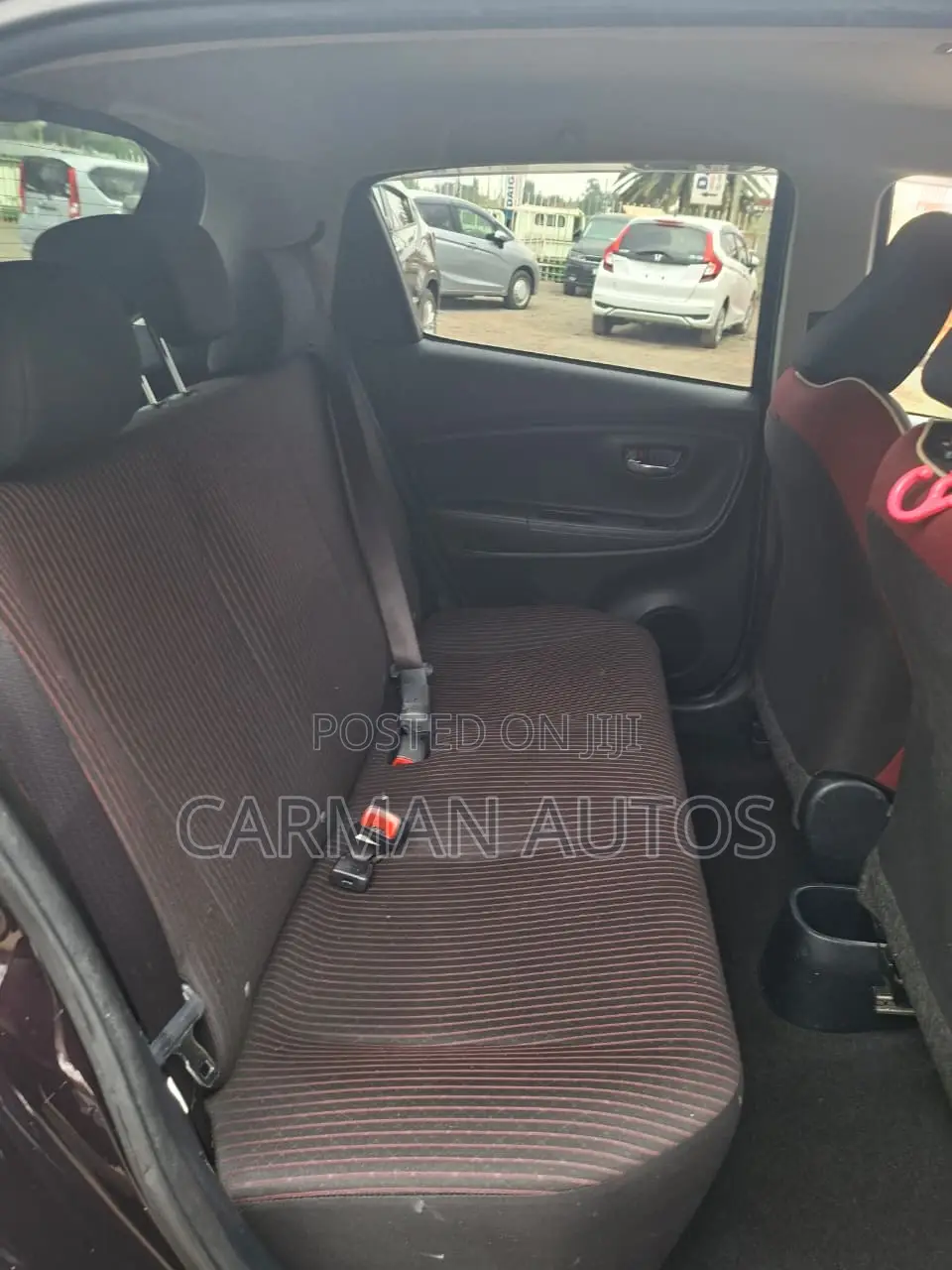 Toyota Vitz 1.0 FWD 5dr 2019 Purple