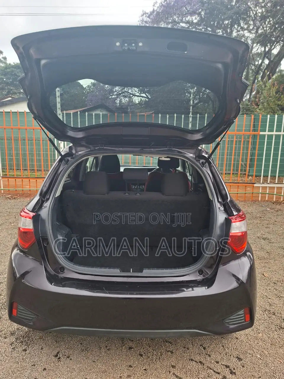 Toyota Vitz 1.0 FWD 5dr 2019 Purple