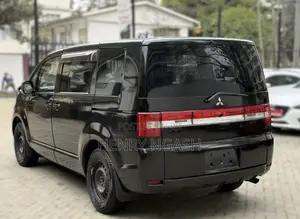 Mitsubishi Delica D:5 2019 Black