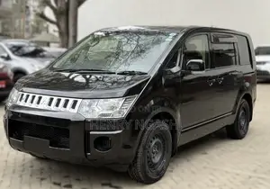 Mitsubishi Delica D:5 2019 Black