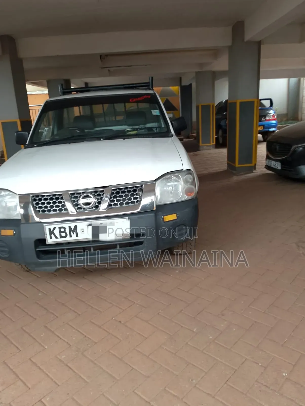 Nissan Hardbody 2005 White