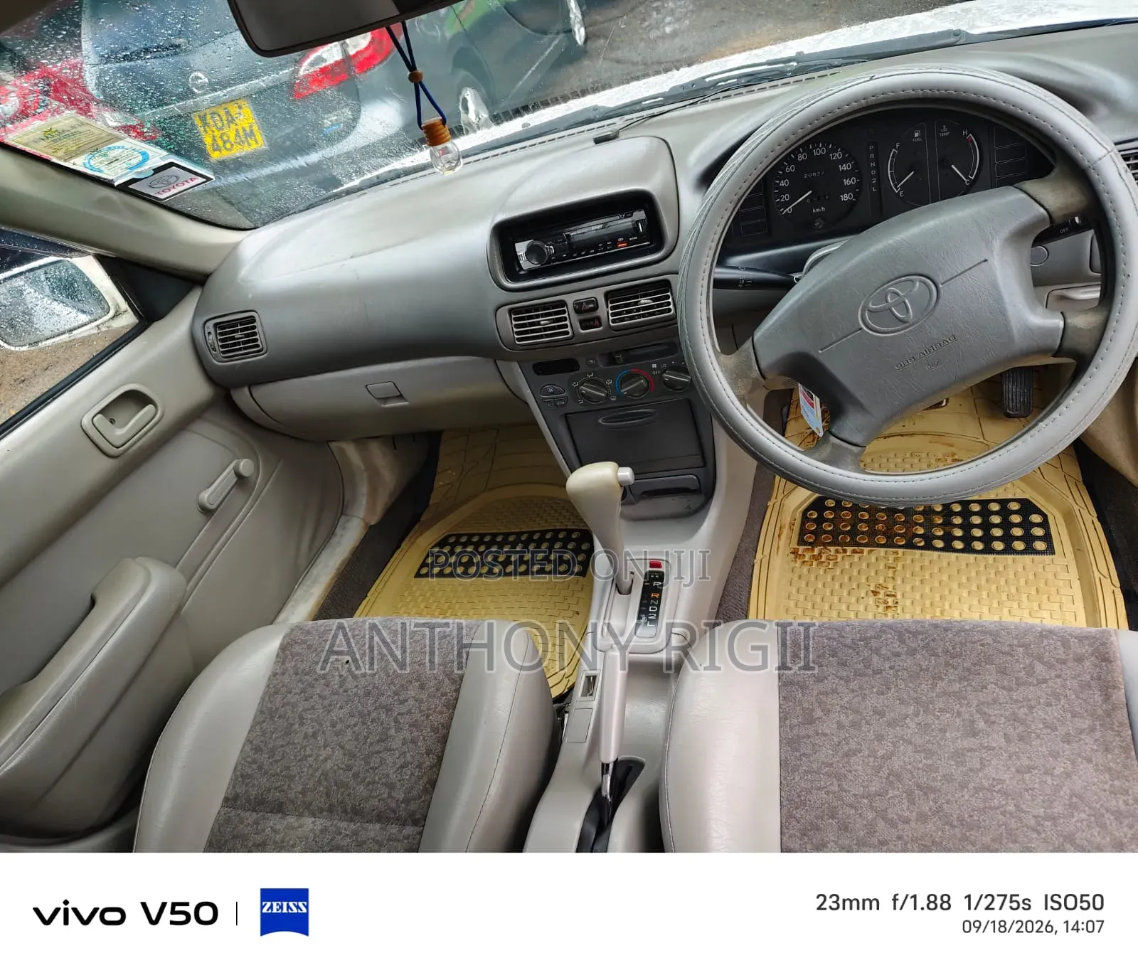 Toyota Corolla X 1.3 Automatic 2000 White