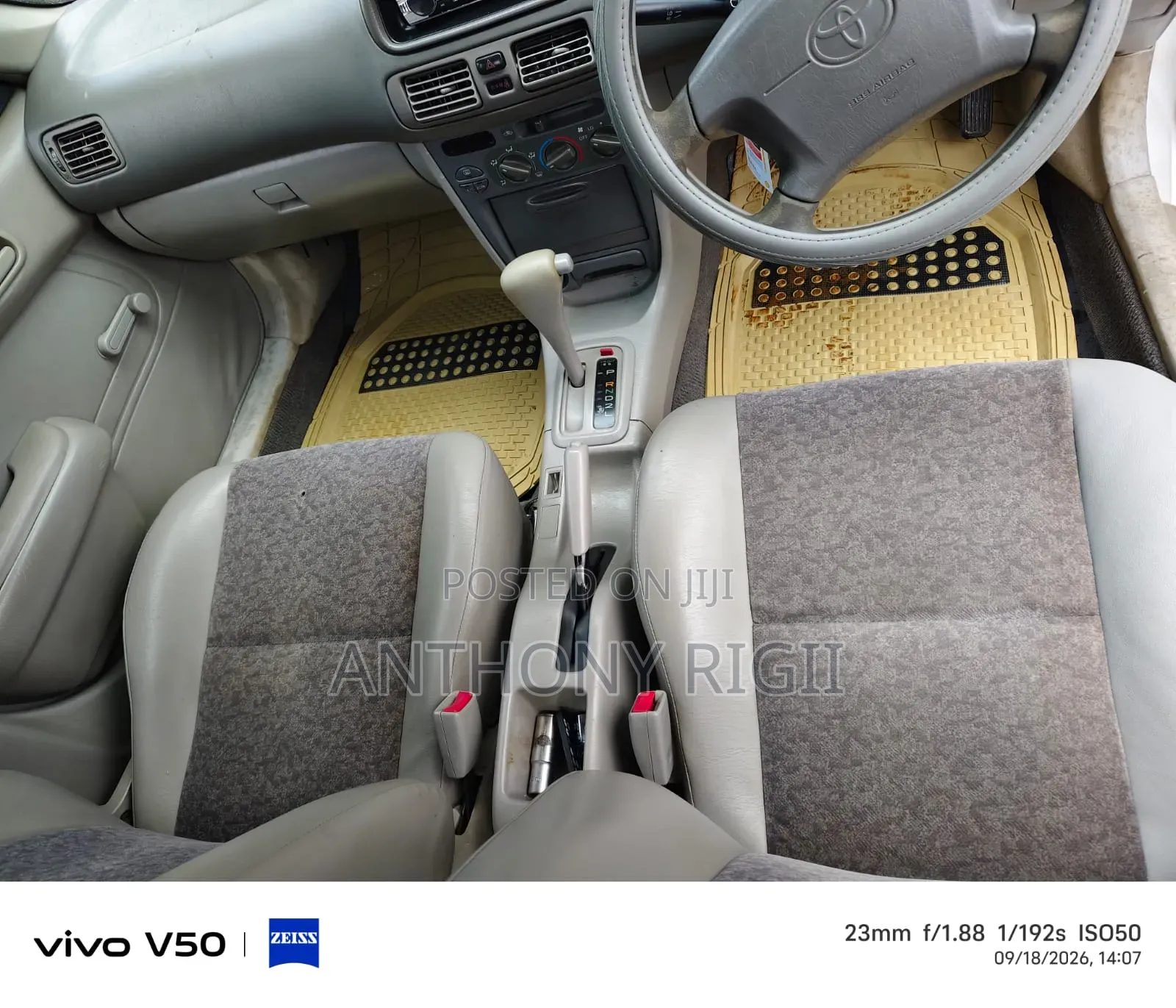 Toyota Corolla X 1.3 Automatic 2000 White