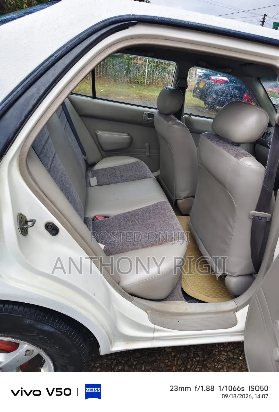 Toyota Corolla X 1.3 Automatic 2000 White