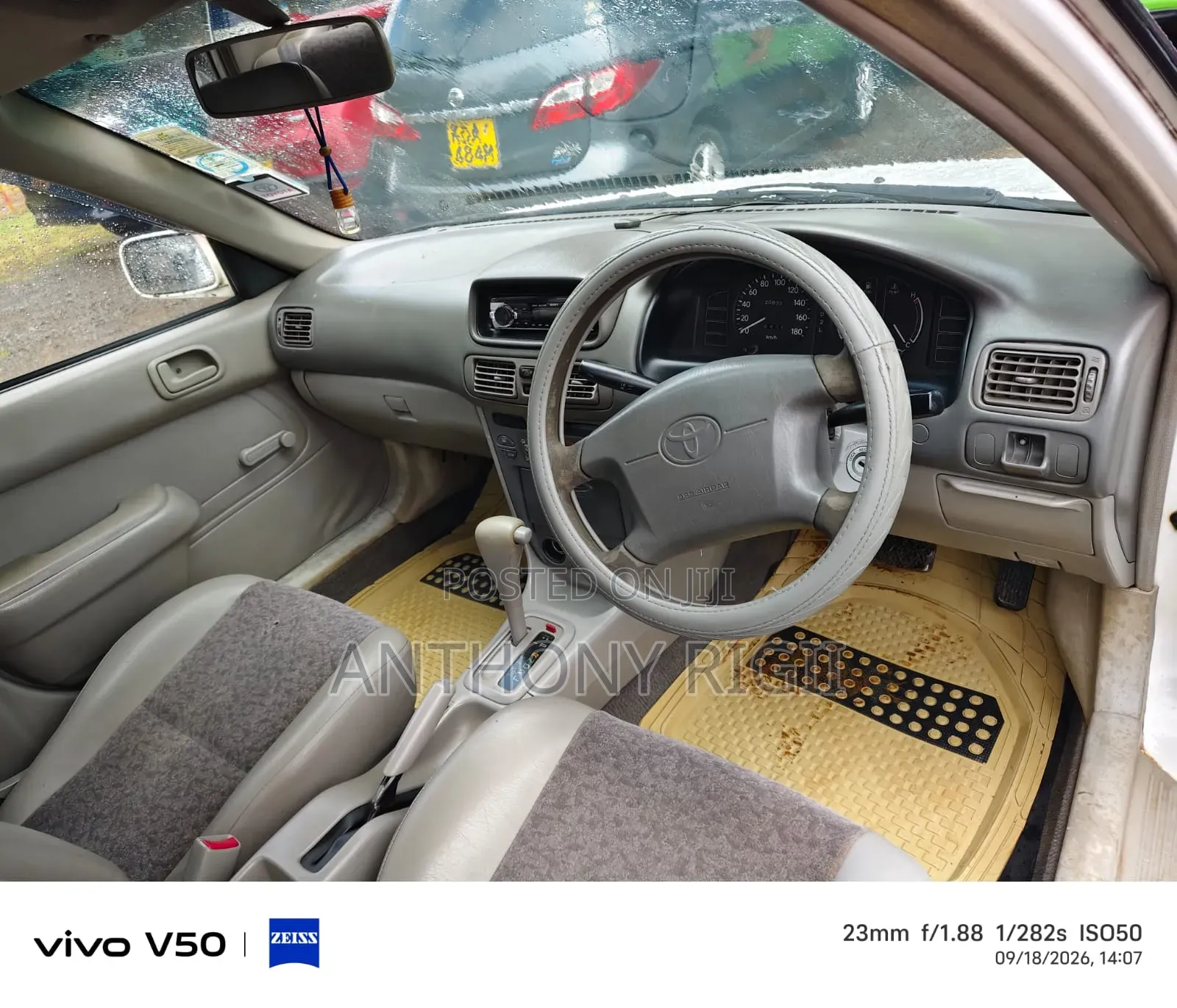 Toyota Corolla X 1.3 Automatic 2000 White