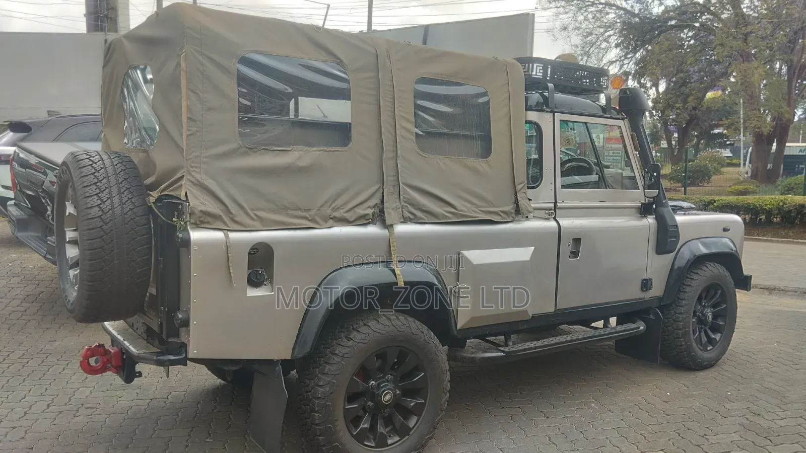 Land Rover Defender 2008 Beige