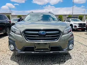 Subaru Outback 2.5i AWD 2019 Green