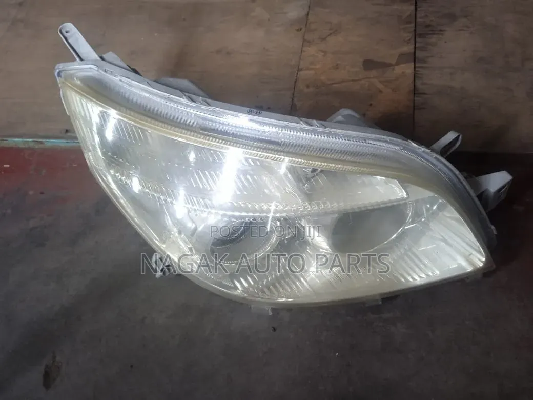 Toyota Rush 2012 Headlight Xenon