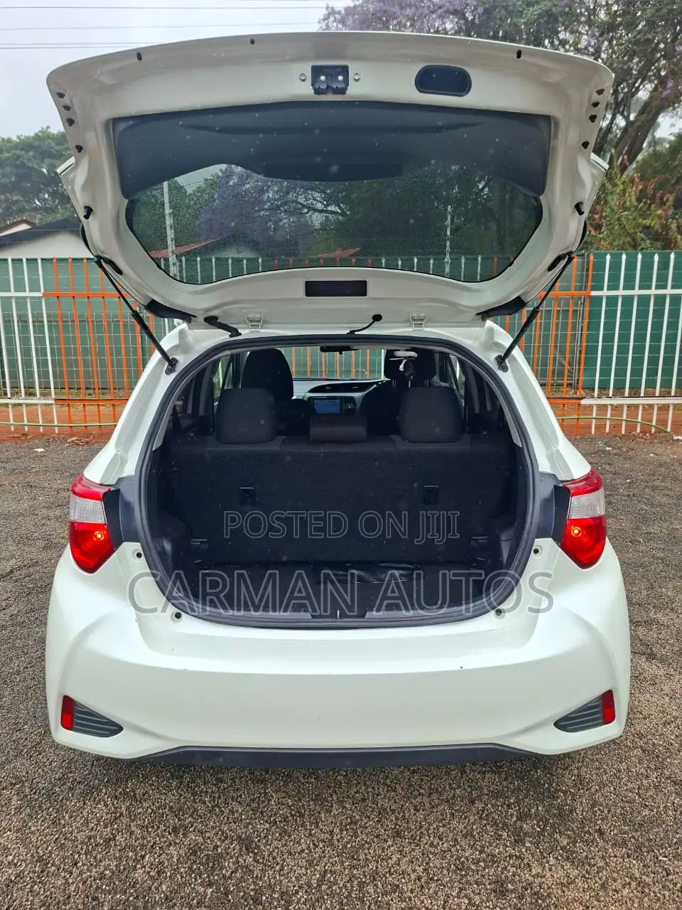 Toyota Vitz 1.0 FWD 5dr 2019 White