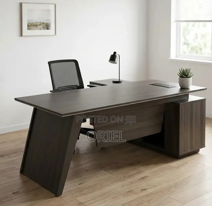 Modern Design CEO Office Desk 180cm – Premium Executive Workstation
