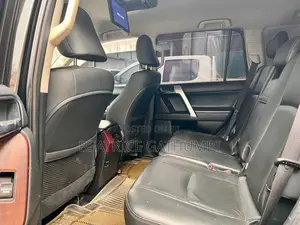 Toyota Land Cruiser Prado 2.7 VVT-i 2016 Black