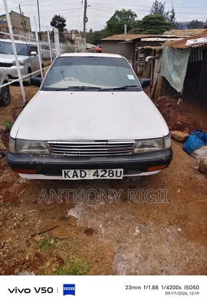 Toyota Corona 1994 White