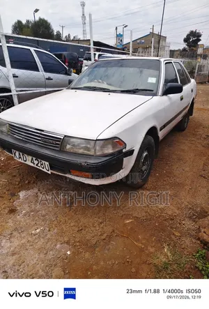 Toyota Corona 1994 White