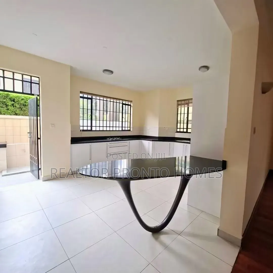 5bdrm Villa in Lavington, Muthangari for rent
