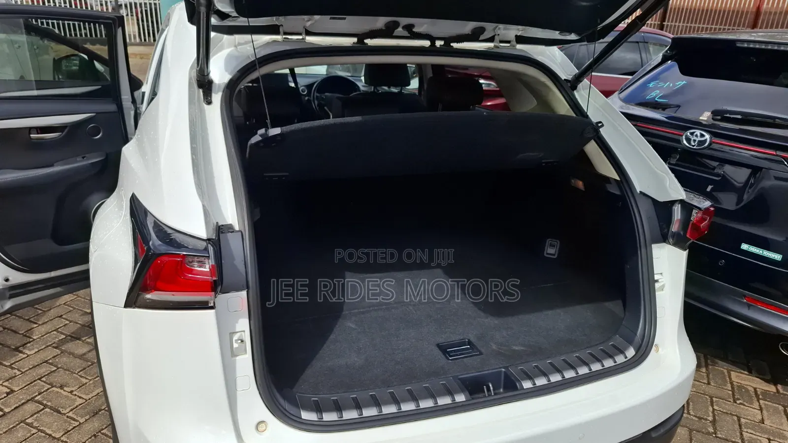 Lexus NX 300h AWD 2016 White