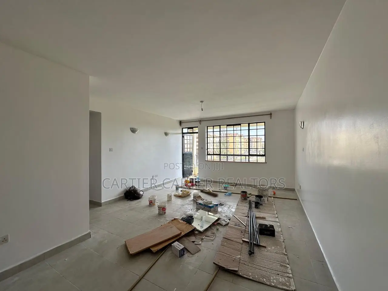 3bdrm Apartment in Bluebells, Gateway Mall Area for sale