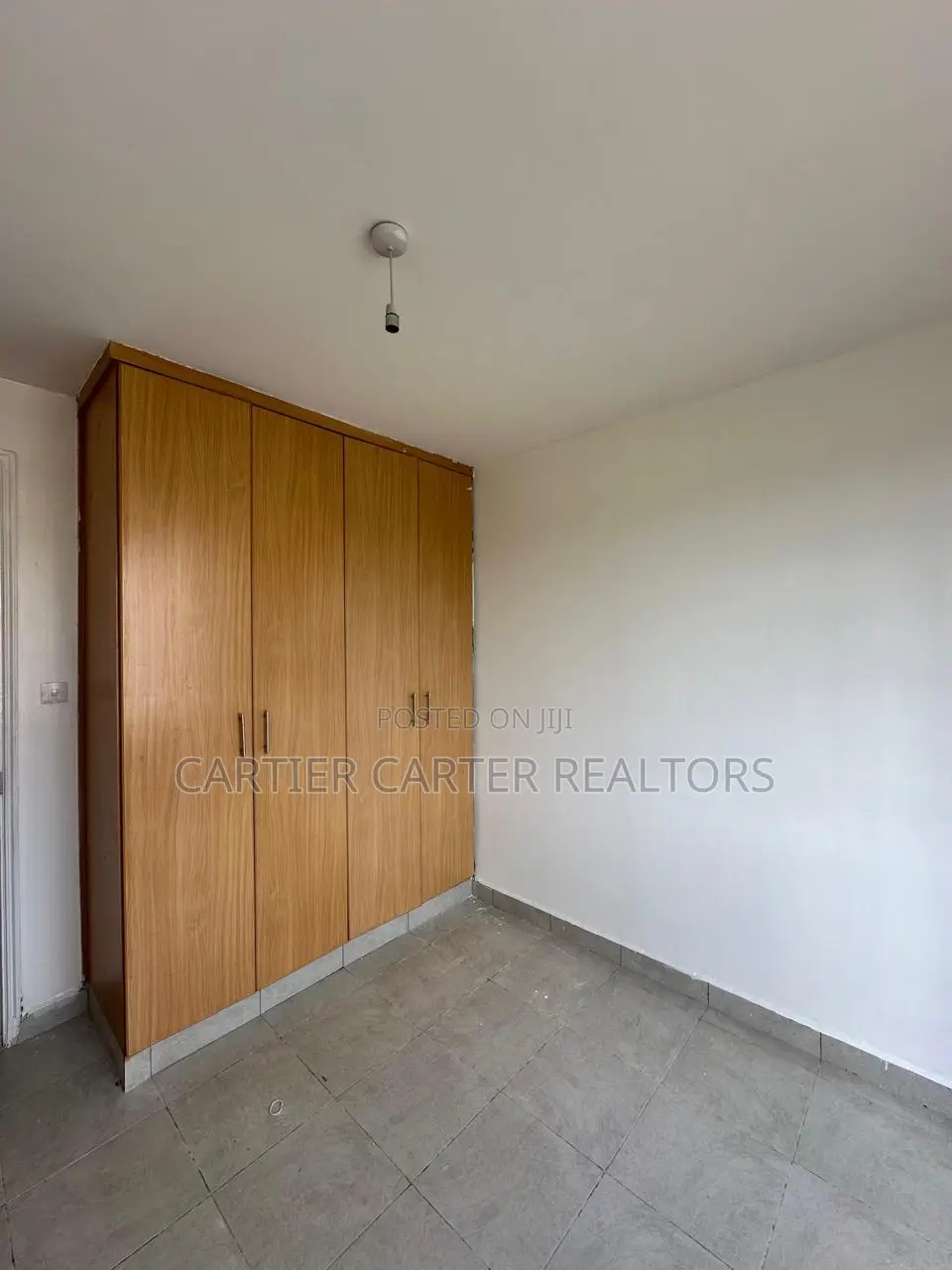 3bdrm Apartment in Bluebells, Gateway Mall Area for sale