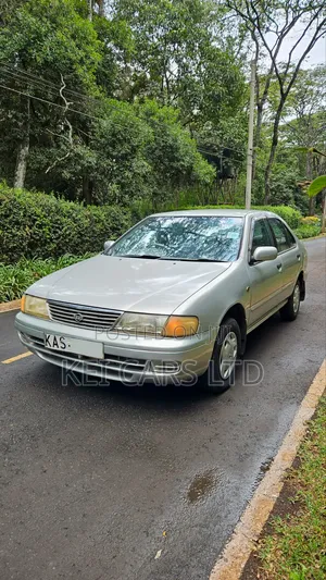 Nissan Sunny 1997 Silver
