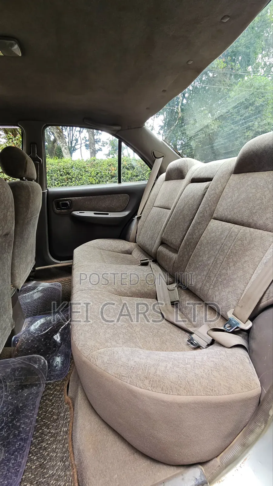 Nissan Sunny 1997 Silver