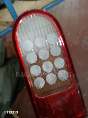 Nissan Lafesta 2005 Bootlight