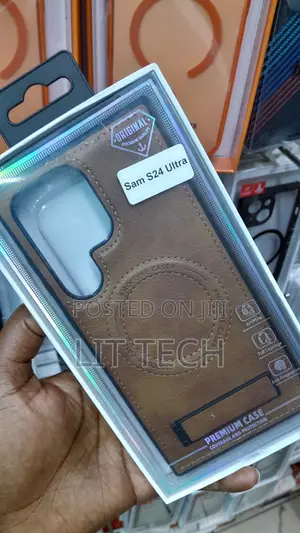 Magnetic Genuine Leather Case With a Stand for Samsung S24 Ultra